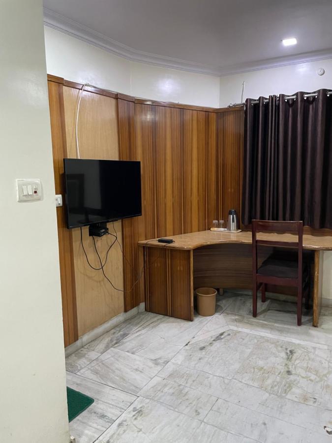 Hotel Suncity Prayagraj Ngoại thất bức ảnh